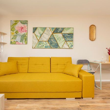 Zoliborz Modern Apartment 8Th Floor By Noclegi Renters Варшава Екстер'єр фото