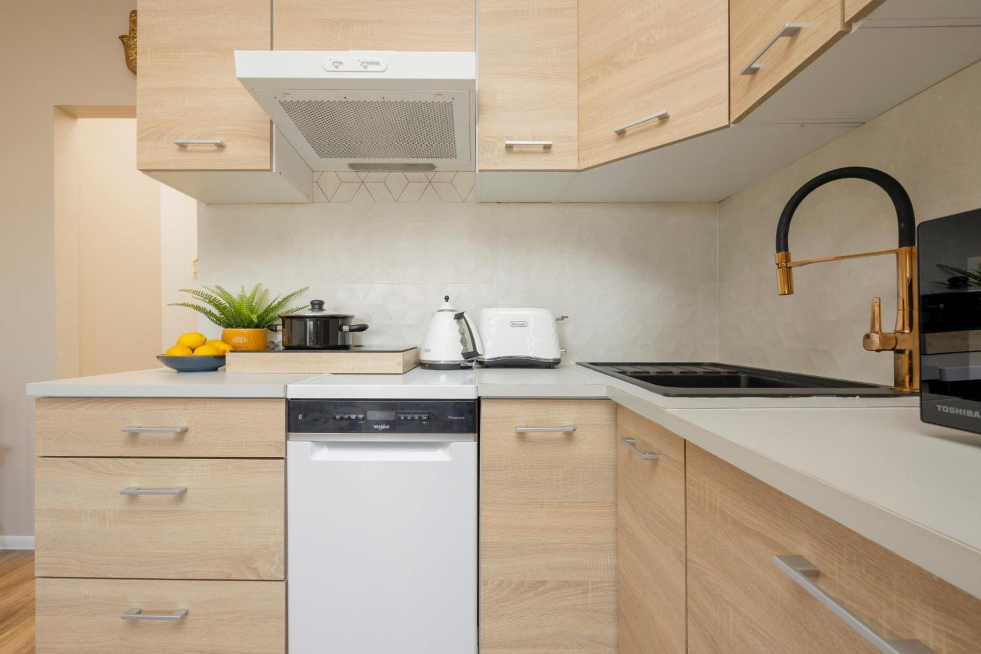 Zoliborz Modern Apartment 8Th Floor By Noclegi Renters Варшава Екстер'єр фото